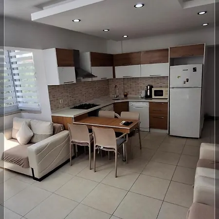 Apartament Pinar C5 *